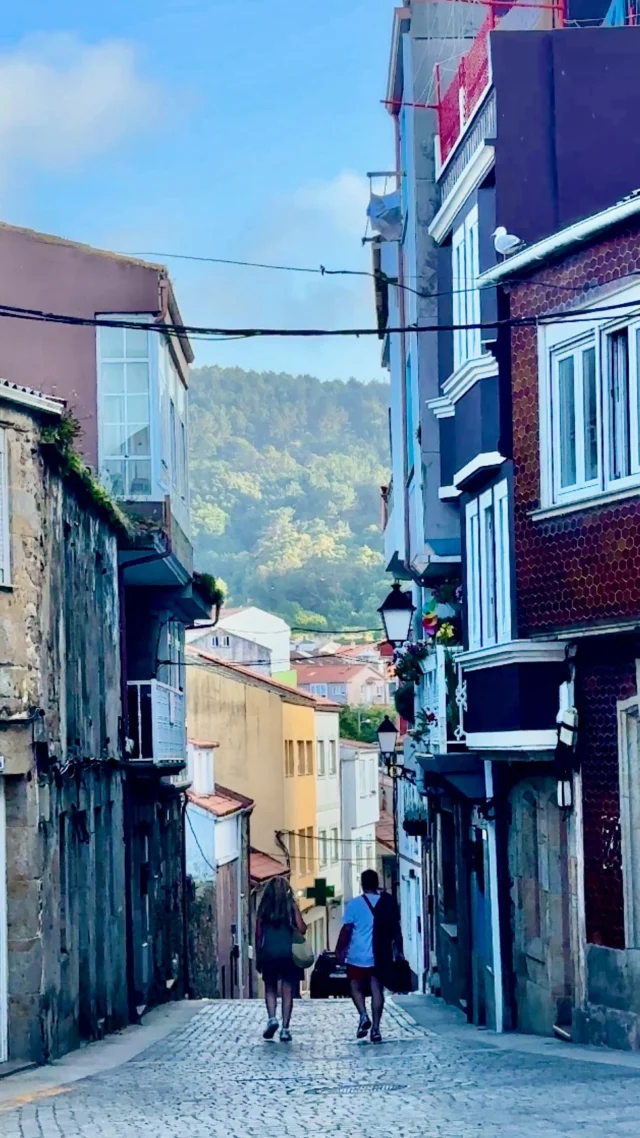 📍Finisterre, Galicia

#finisterre #galicia #spain #spaintravel #spain🇪🇸 #spain❤️ #visitspain #spaintrip #bestplacestogo #spanien #vacation #holiday #summerinspain #spain_vacations #traveldeeper #exploremore